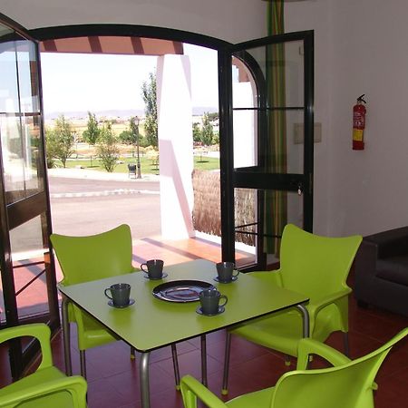 Camping La Sierrecilla Humilladero Exterior foto