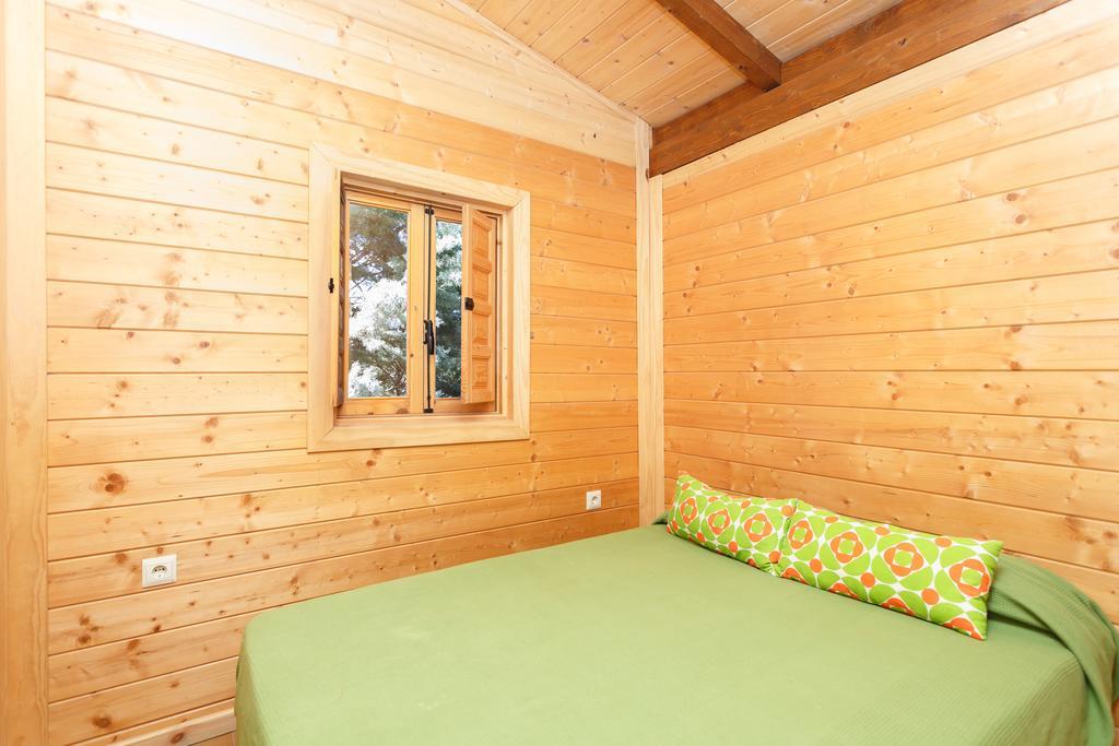 Camping La Sierrecilla Humilladero Zimmer foto