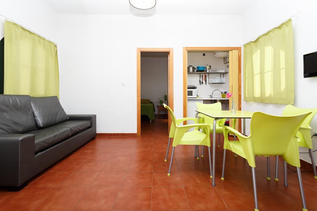 Camping La Sierrecilla Humilladero Zimmer foto